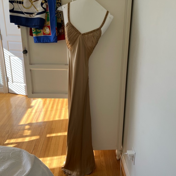 Boutique Golden Gown Maxi Dress Laundry By Shelli Segal - Picture 1 of 16